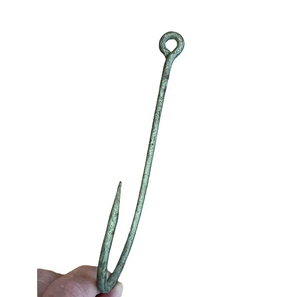 Mustad this vintage
